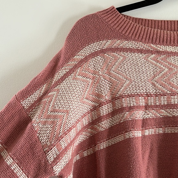 Billabong dusty pink sweater - Picture 2 of 4